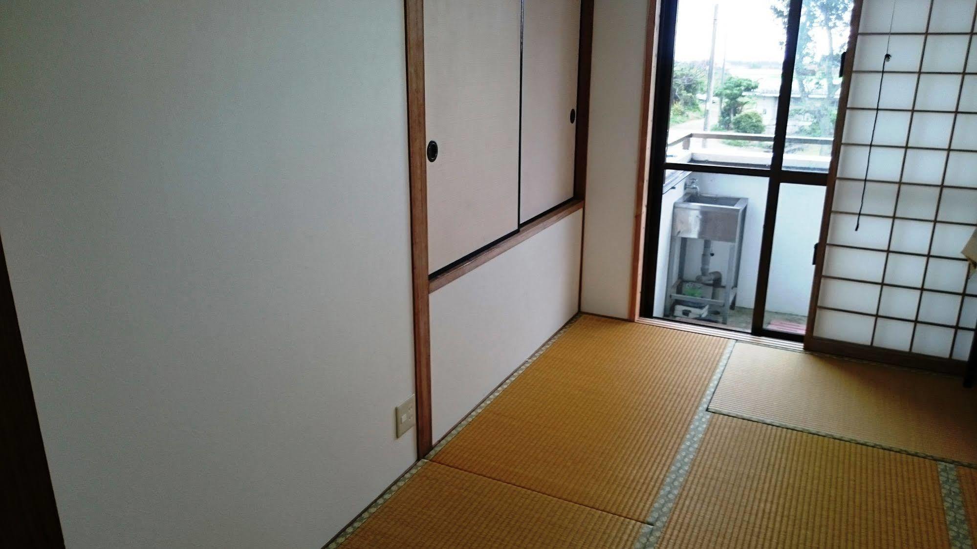 Minshuku Zabaru Hostel Ishigaki  Buitenkant foto