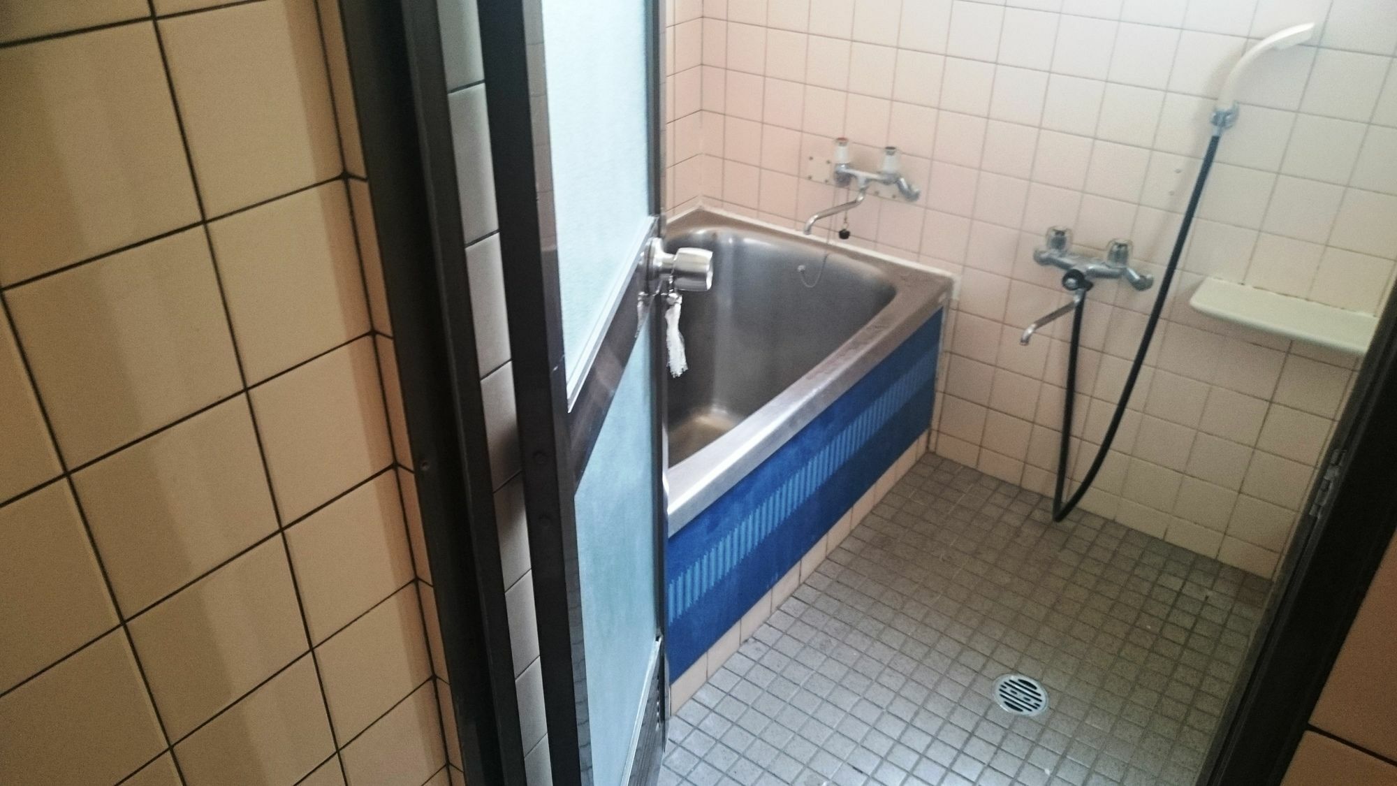Minshuku Zabaru Hostel Ishigaki  Buitenkant foto